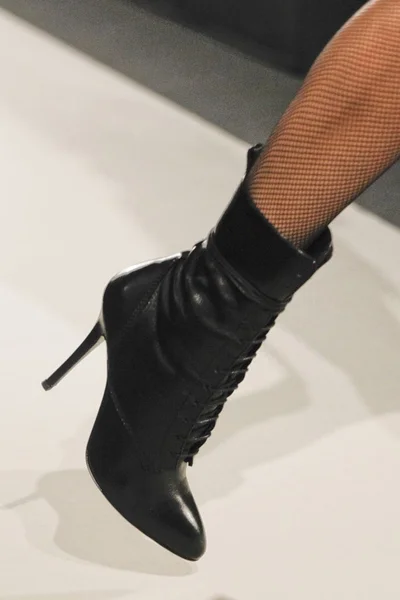 Look 5